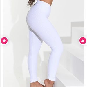 NEW Booty by Brabant Croco White leggings